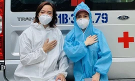 Bị hỏi sao kê, danh hài Việt Hương đáp trả gay gắt