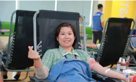 Samsung Electronics Việt Nam - Thái Nguyên vượt chỉ tiêu đề ra 1.000 đơn vị máu 