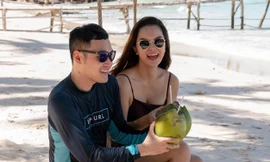 Phạm Quỳnh Anh và Quang Vinh trong chuyến du lịch Phú Quốc.