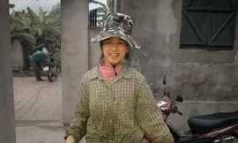 Ảnh tân Hoa hậu Đỗ Thị Hà đi cấy gây ‘bão’ mạng xã hội 