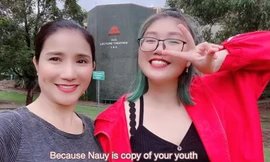 Cát Tường và con gái Tường An. 