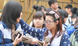 Nữ sinh văng tục: Thứ rác khó dọn