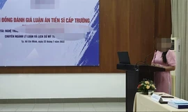 Nghiên cứu sinh bảo vệ luận án tiến sĩ (Ảnh minh họa)