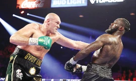 Fury (trái) vàWilder sẽ tái đấu vào ngày 24/7