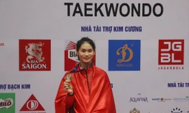 Vượt qua nỗi xa, nhớ con, Phạm Thị Thu Hiền giành HCV tại SEA Games 31 bộ môn Taewkondo. Ảnh: NVCC