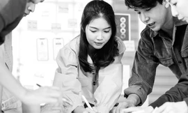 Nhiều bạn trẻ ngày nay thường chọn nghề theo xu hướng thị trường hoặc chạy theo mức lương khởi điểm hấp dẫn