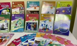 Hiện đã có 3 bộ SGK do các nhà xuất bản biên soạn