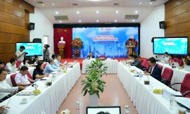 Tọa đàm: “Hiện thực hóa giấc mơ nhà ở xã hội”. Ảnh: Mạnh Thắng