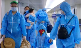 Trẻ em cần được bảo vệ trước nguy cơ lây nhiễm COVID-19. Ảnh: Vân Sơn 