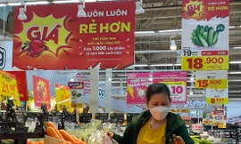 Giá hàng hóa không ngừng tăng trong 10 năm qua nhưng mức thu thuế gần như đứng im (Ảnh minh họa)