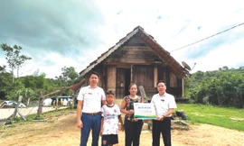 Bảo hiểm Agribank chi nhánh Đắk Lắk thanh toán khoản vay cho khách hàng