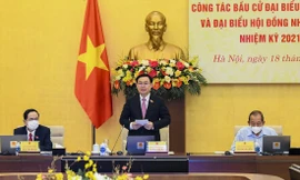 Chủ tịch Quốc hội Vương Ðình Huệ phát biểu tại Hội nghị. Ảnh: Như Ý