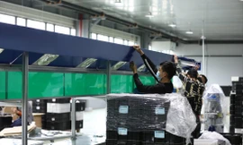 Nhiều doanh nghiệp đánh giá hoạt động sản xuất kinh doanh đang tốt lên. Ảnh: Việt Linh