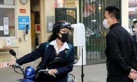 Hà Nội quyết tâm không để dịch bệnh làm tụt hậu đời sống kinh tế - xã hội của Thủ đô. Ảnh: Hoàng Mạnh Thắng