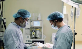 Bác sĩ Bệnh viện K phẫu thuật triệt căn cho bệnh nhân ung thư vú