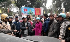 Vụ va chạm giao thông gây ách tắc giao thông