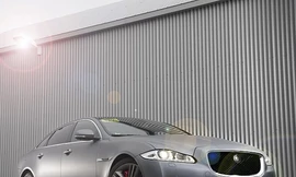 Jaguar XJ Supersport làm taxi tại Nurburgring