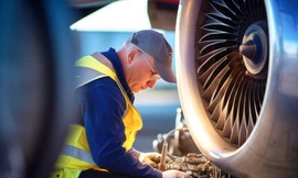 Căng thẳng chuỗi cung ứng 'đè nặng' ngành hàng không 