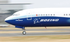Đơn hàng mua máy bay Boeing giảm sốc sau loạt sự cố