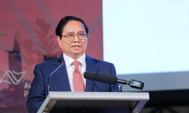 Thủ tướng kêu gọi doanh nghiệp Australia đầu tư vào các động lực tăng trưởng mới