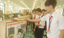 ĐH Công nghệ Đồng Nai khai giảng năm học mới