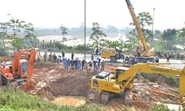 Hiện trường vỡ đường ống lần thứ 10. Ảnh: Thành Hà