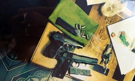 "Hàng nóng" C45 thu được của nhóm giang hồ. Ảnh: C.A.