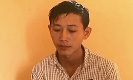 Dụ bé gái 15 tuổi đến nơi hoang vắng rồi “giở trò“