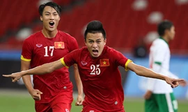 'Mối tình sét đánh' giữa HLV Miura và Huy Toàn