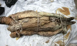 Tận thấy xác ướp người phụ nữ sau 700 năm còn nguyên vẹn