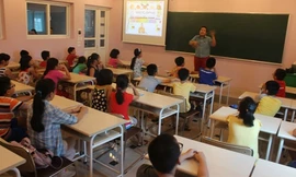 Lớp học tiếng Anh miễn phí của Nhật Nam.