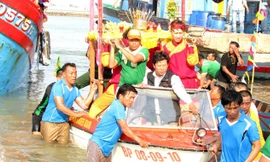 Tưng bừng lễ hội cầu ngư của ngư dân Đà Nẵng