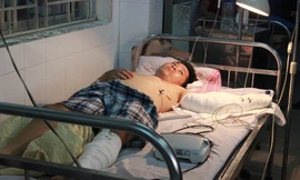 Nạn nhân Sơn tại bệnh viện.