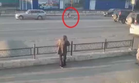 Hai mẹ con gặp tai nạn kinh hoàng khi băng qua đường