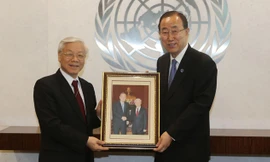 Tổng Bí thư Nguyễn Phú Trọng hội kiến Tổng Thư ký LHQ Ban Ki-moon tại New York. Ảnh: TTXVN.