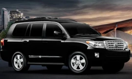 Trang bị lớp chống đạn cấp B6, Land Cruiser phiên bản Lexani hoàn toàn có thể chống lại đạn của các mẫu súng cỡ nhỏ thông thường và chỉ chịu thua súng trường cỡ lớn trở lên.