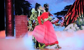 Angela Phương Trinh khiến giám khảo “nổi da gà” khi làm Thúy Kiều