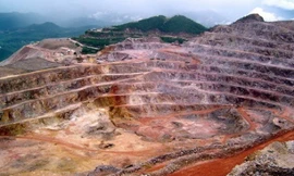 Hình ảnh mỏ vàng lộ thiên lớn nhất Trung Quốc