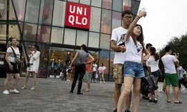 Cửa hàng Uniqlo "bối cảnh" của đoạn clip sex đã trở nên nổi tiếng trong những ngày qua. Ảnh: Qz.com.