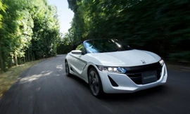 Honda chính thức giới thiệu xe mui trần 'tí hon' S660