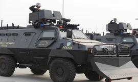 Tận thấy dàn xe chống bạo động của công an Hà Nội