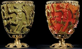 Chiếc cốc Lycurgus tại bảo tàng nước Anh. Ảnh: Wikimedia Commons.