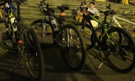 Thú chơi xe đạp đắt tiền xuất hiện nhiều ở Hà Nội trong vài năm gần đây.