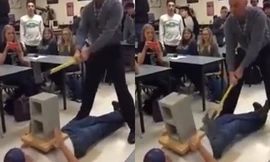 Thầy giáo bị búa đập đúng chỗ hiểm