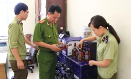  Tang vật được thu giữ chờ xử lý. Ảnh: Hoàng Lam.