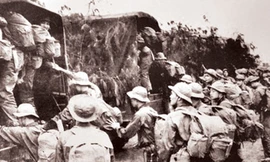 Lớp lớp cán bộ Công an hăng hái lên đường chi viện cho An ninh miền Nam, quyết tâm đánh thắng giặc Mỹ xâm lược. Ảnh tư liệu.