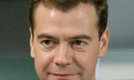 Thủ tướng Nga Medvedev đến Việt Nam