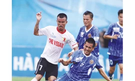 SLNA thẳng tiến tới chức vô địch