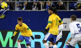 Brazil nhọc nhằn đánh bại Bosnia