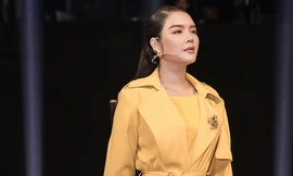 Lý Nhã Kỳ diện cả cây hàng hiệu “chói mắt” trên ghế nóng chương trình "Đánh Thức Đam Mê"